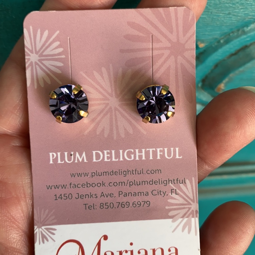 NWT Mariana Plum Delightful earrings